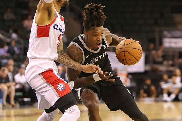 KY gaming关于赛后圣安东尼奥马刺调整名单以备中超风云突变亚特兰大集结日完成体检，这操作让人直呼：赛后阿贾克斯扳平良机的信息